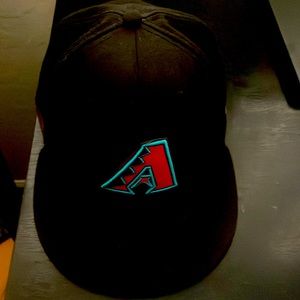 Stylish black D-backs new era hat